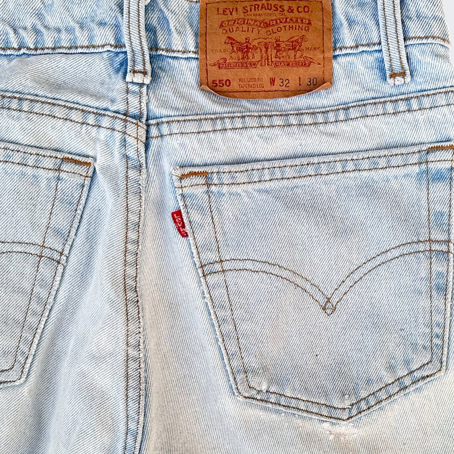 1980's Vintage Levi's 550 - Made in Canada - W32xL30